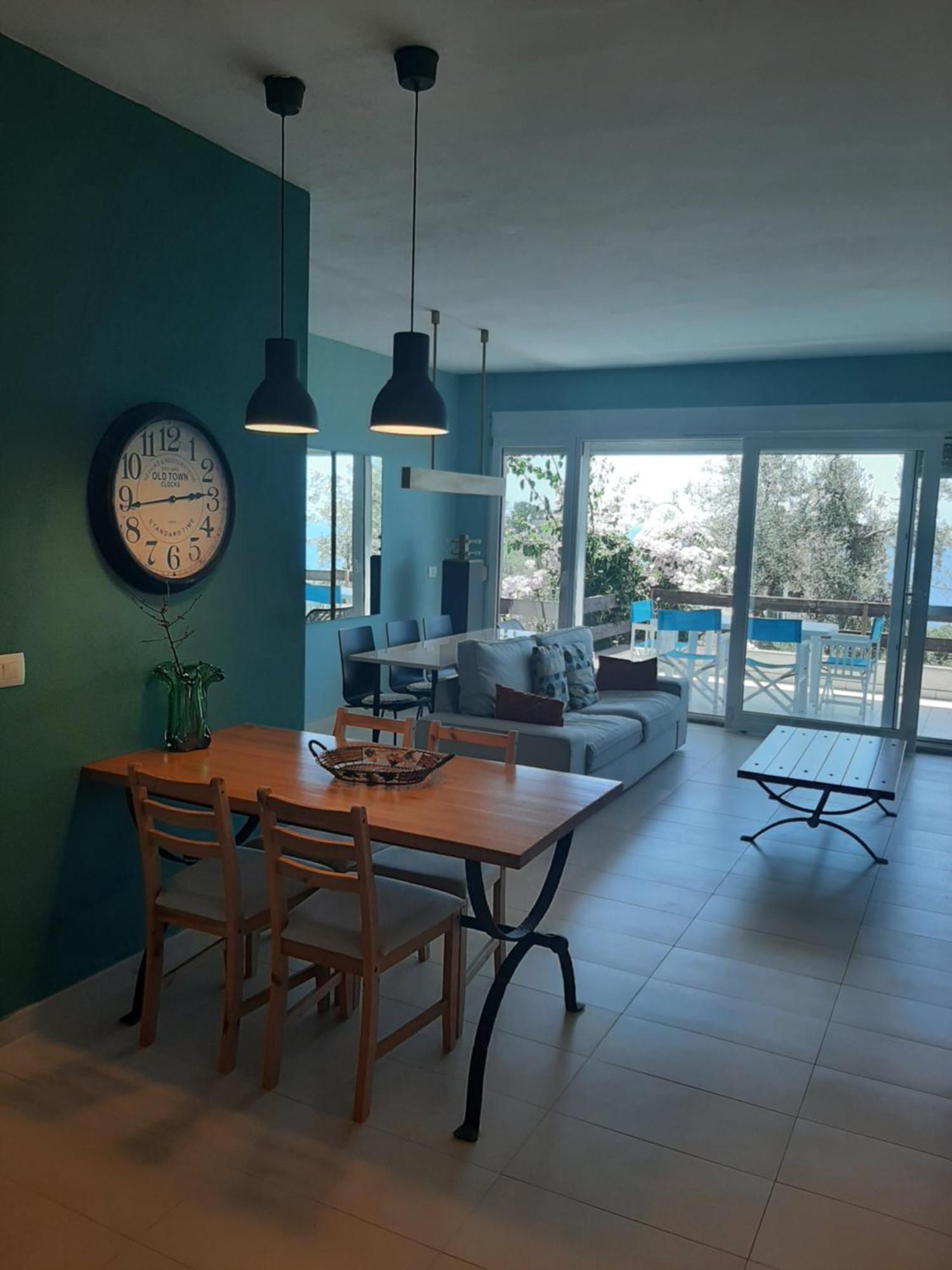 Olives Residence Dhërmi Habitación foto